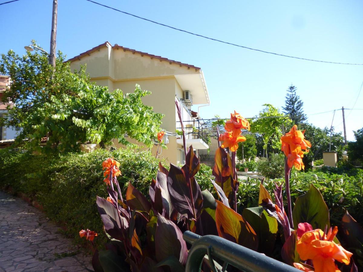 Giannis Apartamento Agios Georgios Pagon Exterior foto