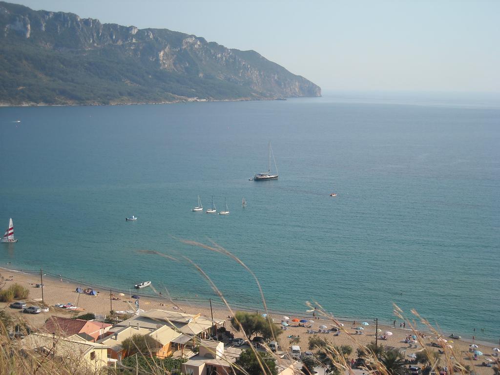 Giannis Apartamento Agios Georgios Pagon Exterior foto