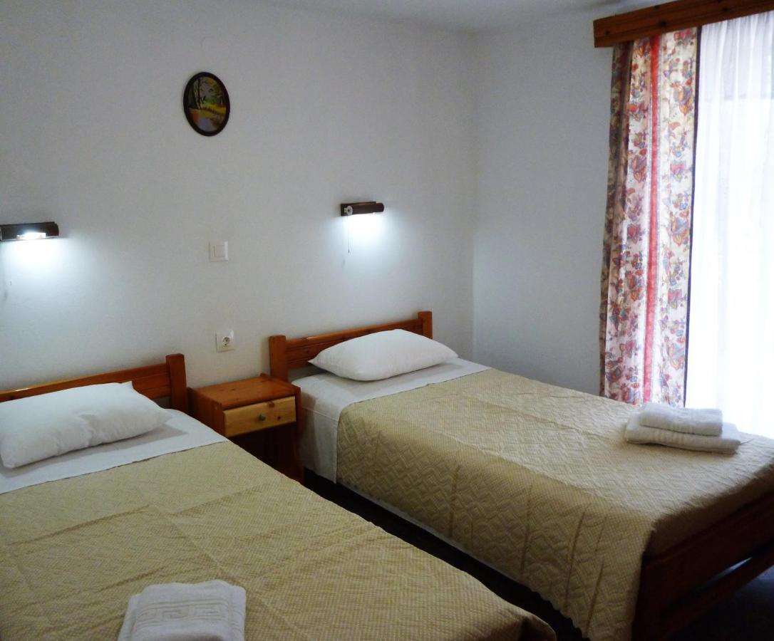 Giannis Apartamento Agios Georgios Pagon Exterior foto