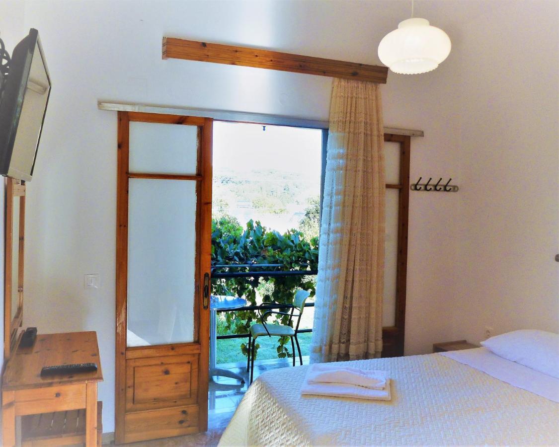 Giannis Apartamento Agios Georgios Pagon Exterior foto