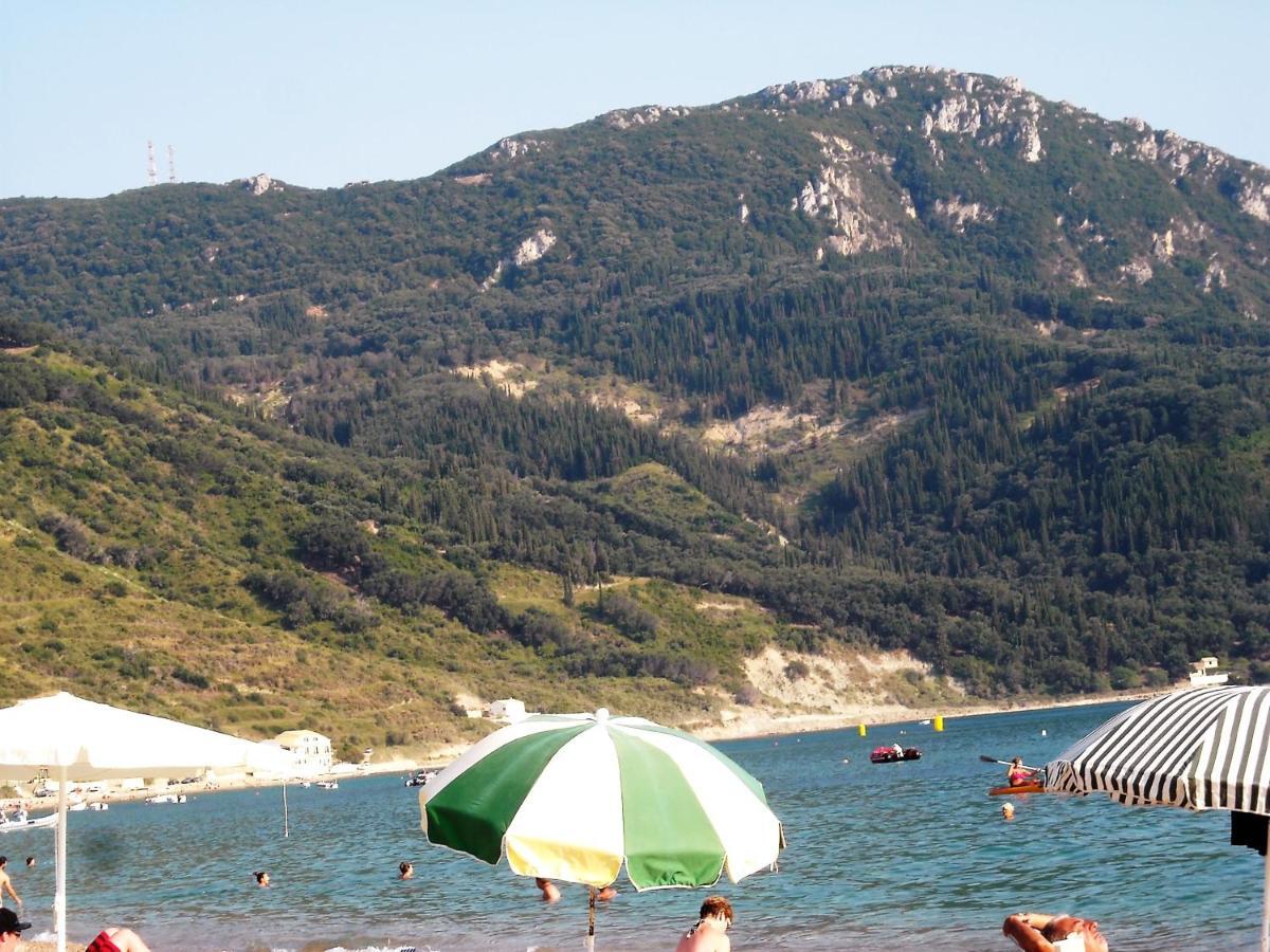 Giannis Apartamento Agios Georgios Pagon Exterior foto